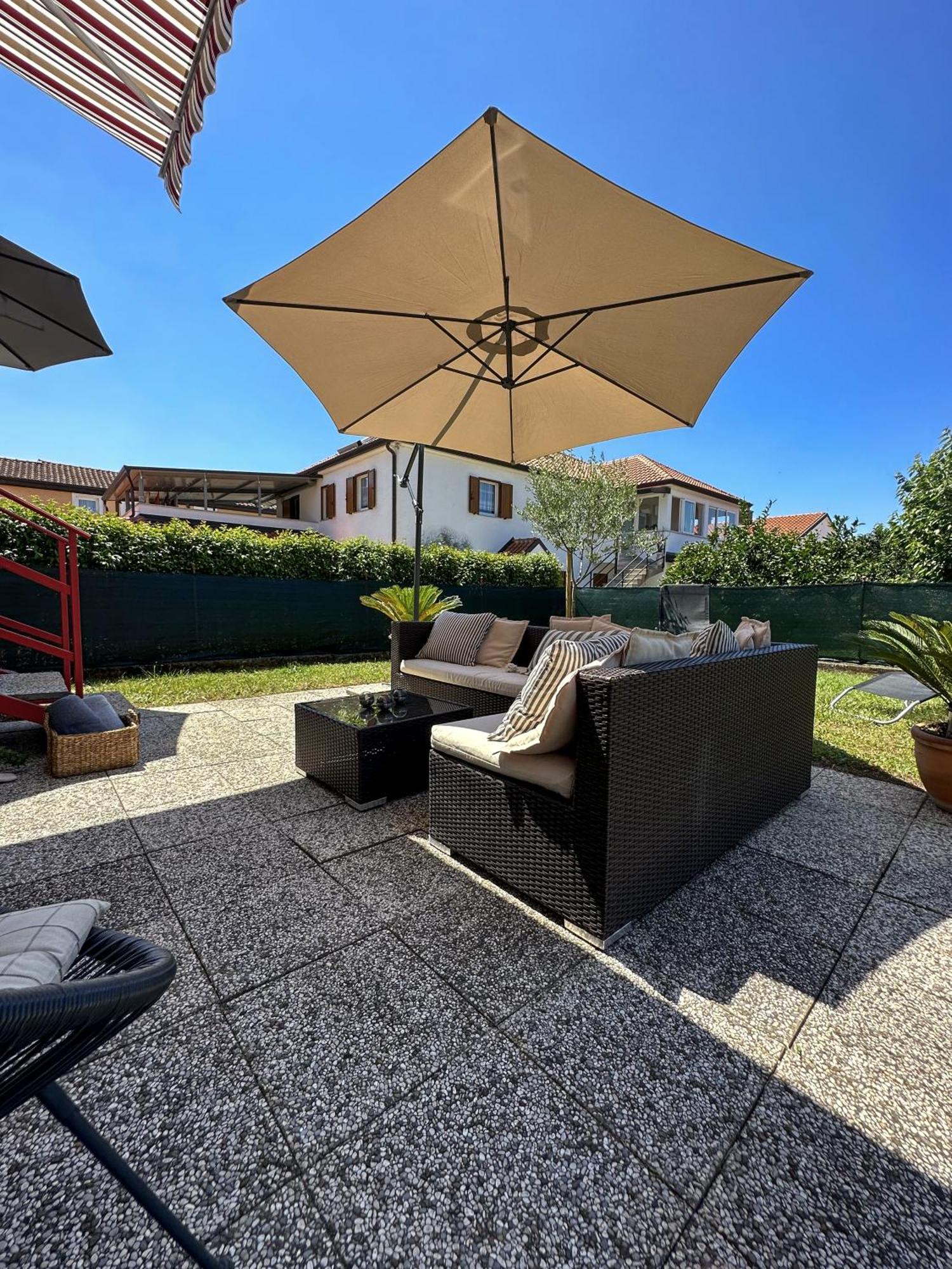 Apartments Dent Umag Exterior foto